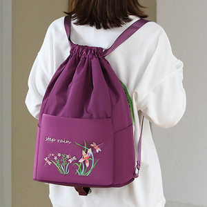 Mochila Impermeable al por Mayor, Mochila Deportiva <span class=keywords><strong>de</strong></span> Viaje Informal con Cordón <span class=keywords><strong>de</strong></span> Nailon Bordado para Mujer - Product Image 3
