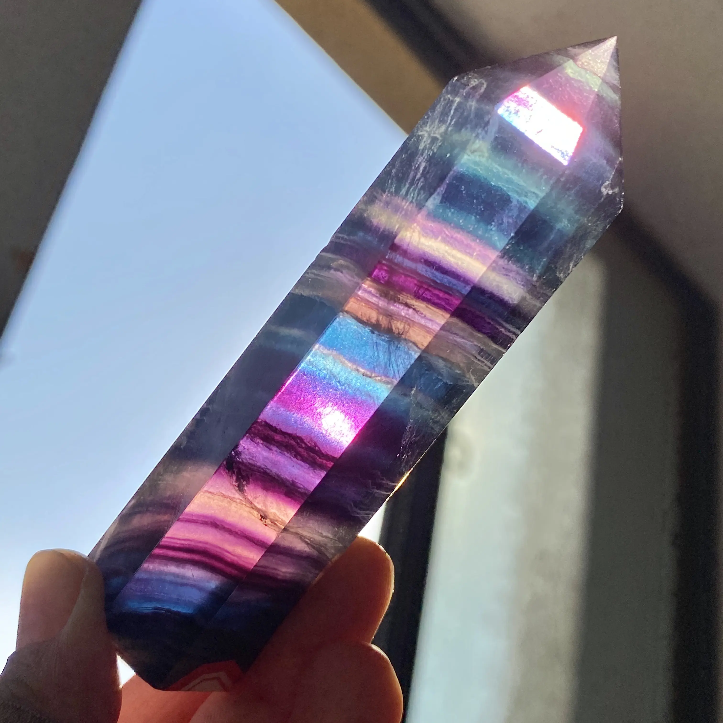 Wholesale Price Natural Quartz Crystal Points Rainbow Fluorite Crystal Stone Points Colour Fluorite Tower Point