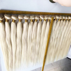 Bán buôn nguyên liệu nhà tài trợ tóc 10 inch Nga Blonde Weave Trinh Nguyên thẳng tóc con người máy đôi sợi ngang 613 bó