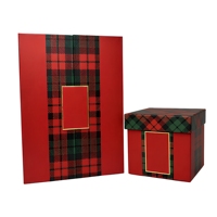 Coffret personnalisé en carton rigide mat avec bande décorative et estampage à chaud or, emballage cadeau recyclable pour ensembles de bougies d'aromathérapie