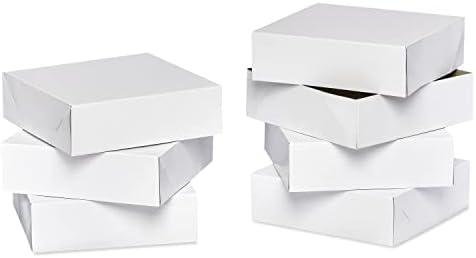 Boîte cadeau carrée blanche avec couvercle