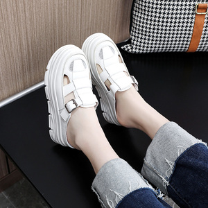 Mules sportives respirantes antidérapantes pour femmes, tendance intemporelle, avec empeigne en PU, doublure en maille et fermeture à lacets, printemps-été - Product Image 2