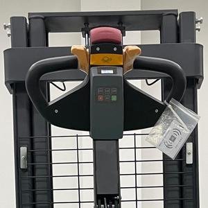 Pallet Stacker 1.5ton Stacker Lift Truck 1ton công suất với pin lithium lao động-tiết kiệm Thiết kế cho kho tải xe tải - Product Image 4