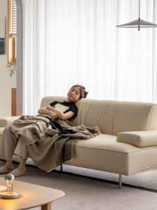 आधा घर 2024 नवीनतम वास्तविक चमड़े के फैशन सोफा थोक मूल्य स्पंज भरने वाली सामग्री के साथ अपार्टमेंट और होटल के लिए - Product Image 4