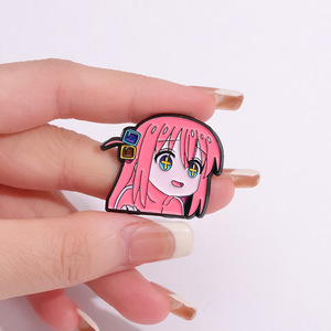 Broches de joyería <span class=keywords><strong>Bocchi</strong></span> <span class=keywords><strong>the</strong></span> <span class=keywords><strong>Rock</strong></span> Gotoh Hitori artesanías de Metal DIY pines esmaltados insignia aleación Anime broche - Product Image 4