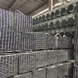ASTM Q195 Q235 Q345 A53 Profil en acier Mme Tube carré Tuyau d'acier carré galvanisé Gi Pipe Prix pour le bâtiment et l'industrie - Product Image 4