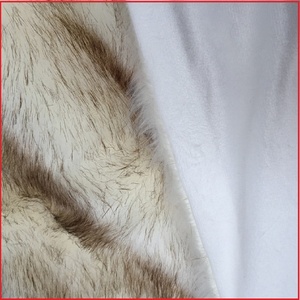 Ventes chaudes, <span class=keywords><strong>couverture</strong></span> en fausse <span class=keywords><strong>fourrure</strong></span> de <span class=keywords><strong>renard</strong></span> blanc de haute qualité, chaude pour l'hiver - Product Image 4