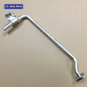 16268-75130 1626875130 <span class=keywords><strong>Tubo</strong></span> di bypass dell'<span class=keywords><strong>acqua</strong></span> del liquido di raffreddamento del <span class=keywords><strong>motore</strong></span> in metallo per TOYOTA Hiace, INNOVA, Tacoma - Product Image 2