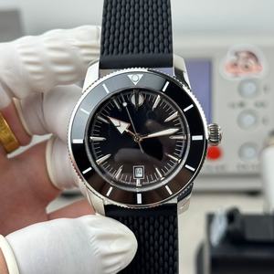 Montres noires élégantes ; Montres mécaniques ; Montres très vendues ; Montres au design tendance. - Product Image 1