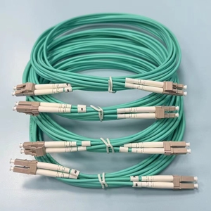Sản xuất tại Trung Quốc 10g Multimode LSZH Cáp SC/UPC <span class=keywords><strong>LC</strong></span>/UPC OM3 duplex 3m sợi quang vá dây - Product Image 3