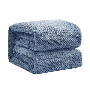 Günstiger Preis Hohe Qualität Einlagige Karierte Farbige Dicke Muster Individuell Bedruckte Fleece-Wurfdecke - Product Image 6