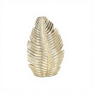 Jarrón de Metal Artístico Hecho a Mano con Diseño Contemporáneo, Colores Personalizables, Logotipo para Hogares Modernos, Espacios Interiores Elegantes - Product Image 1