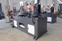 Machine de découpe de tuyaux et de tubes à double tête MC-425CNC