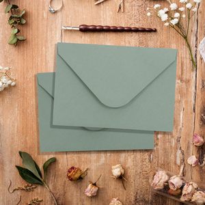 Enveloppes en papier épais 120 g/m² <span class=keywords><strong>à</strong></span> rabat en V, gommées, idéales pour invitations, mariages, anniversaires, cadeaux personnalisés, cartes postales - Product Image 6