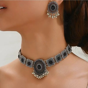 Conjunto <span class=keywords><strong>de</strong></span> Collar y Pendientes con Borlas <span class=keywords><strong>de</strong></span> Cuentas CCB, Joyería <span class=keywords><strong>de</strong></span> Moda Minimalista Vintage para Mujer, Conjunto <span class=keywords><strong>de</strong></span> Joyería al por Mayor - Product Image 4