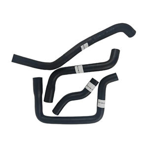 Un ensemble complet de tuyaux en caoutchouc EPDM 1313020-AT01 pour la sortie et les conduites d'eau supérieures du moteur Changan Ruixing M80 - Product Image 6