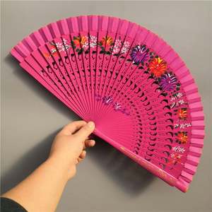 Abanicos de mano de madera con estampado floral español al por mayor, abanicos de flamenco de madera española - Product Image 3