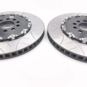 Pinzas de Freno Traseras Flotantes de Sistema Largo Recto para Clio Mk4 RS, Rueda Plateada 330x28mm - Product Image 2