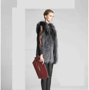 Gilet all'ingrosso di alta qualità in <span class=keywords><strong>pelliccia</strong></span> di <span class=keywords><strong>volpe</strong></span> sintetica da donna stile media <span class=keywords><strong>volpe</strong></span> <span class=keywords><strong>argentata</strong></span> cappotto popolare europeo gilet di <span class=keywords><strong>pelliccia</strong></span> di <span class=keywords><strong>volpe</strong></span> finta - Product Image 5