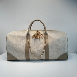 Échantillon Gratuit – Sac de Voyage Suspendu en Nylon Imperméable 20L avec Logo Personnalisé, pour Costumes et Vêtements de Danse, avec Sangle et Porte-Vêtements - Product Image 4
