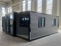 Maison préfabriquée pliable et extensible à double aile de 20 et 40 pieds, avec panneaux sandwich isolés en PU, pour entrepôt moderne, salle de bain, cuisine, camping