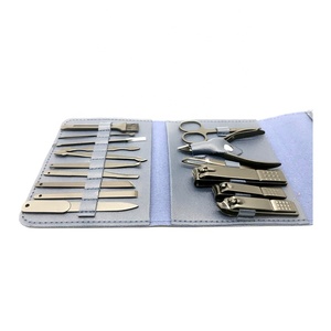 Kits de <span class=keywords><strong>manucure</strong></span> 16 en 1 comprenant un pousse-cuticules, un coupe-peaux mortes et des pinces à épiler pour les sourcils - Product Image 3