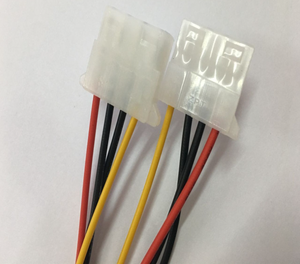 Prezzo di fabbrica In magazzino 1 Sata a 2x4pin IDE Molex cavo Splitter di estensione cavo di alta qualità - Product Image 4