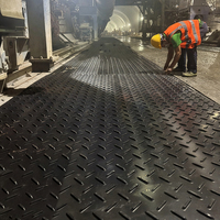 Tapis de protection pour gazon en HDPE de 12 mm d'épaisseur, taille personnalisée, route temporaire, fabrication OEM, tapis de construction en HDPE texturé noir