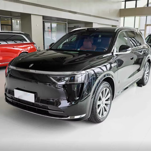 AITO M8 EREV 2025, SUV Eléctrico - 1250 km de Autonomía WLTC, Asientos Ventilados, Maletero Eléctrico, Alto Rendimiento para Viajes de Larga Distancia - Product Image 1