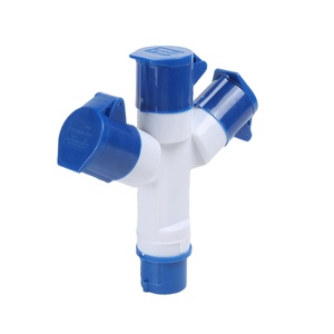 <span class=keywords><strong>Presa</strong></span> Industriale Impermeabile a 3 Pin 220V Maschio-Femmina Tipo Y con Una <span class=keywords><strong>Presa</strong></span> Principale e Tre Secondarie - Product Image 6