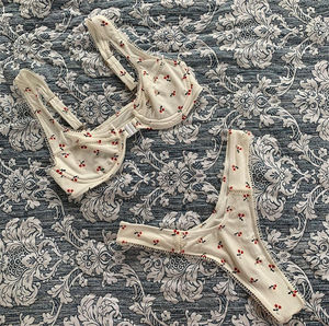 Bikini imprimé par sublimation, <span class=keywords><strong>maillot</strong></span> <span class=keywords><strong>de</strong></span> <span class=keywords><strong>bain</strong></span> deux pièces avec anneau en acier <span class=keywords><strong>de</strong></span> formes différentes, <span class=keywords><strong>maillot</strong></span> <span class=keywords><strong>de</strong></span> <span class=keywords><strong>bain</strong></span> à armatures intégré pour femmes - Product Image 5