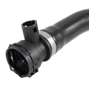 Tuyau de radiateur inférieur droit similaire, pièces automobiles 17127516416 17127507749, tuyaux de radiateur de remplacement pour BMW - Product Image 3