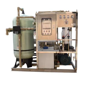 Équipement professionnel avec avantages compétitifs machine portable de dessalement d'eau de mer utilisée pour l'eau de travail en mer