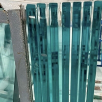 Verre trempé ultra transparent 10 mm pour salon, supermarché, salle de bain, mur rideau, hôtel industriel, éclairage, décorations de hall