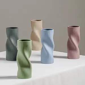 Minimalistische Kunst Home Decor Accessoires Hoge Matte Bloemenplant Vaas Handgemaakte Textuur Unieke Spiraalvormige Bloemenvazen