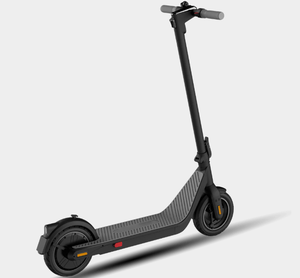 Trottinette portable légère avec une autonomie de 22 milles, une vitesse de 19 mph, un système de freinage double sécurisé, conception portable pour adultes pour un transport facile - Product Image 2