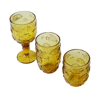 Bleifreier, bernsteinfarbener, geprägter Glasbecher mit 3D-Fisch-Stern-Motiv, 300 ml Fassungsvermögen, Retro-Vintage, umweltfreundlich, für Zuhause