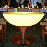 Table de barre de Style moderne de meubles extérieurs durables portatifs de PE pour la décoration de mariage de luxe d'arrière-cour de partie de piscine