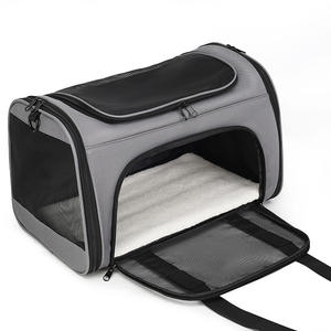 Bolsa de Transporte Portátil Dobrável e Respirável para Gatos e Cães Pequenos para Viagens ao Ar Livre - Product Image 4
