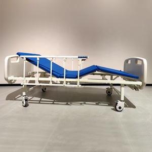 Lit d'hôpital standard d'approvisionnement d'usine <span class=keywords><strong>avec</strong></span> matelas, lit de soins à domicile manuel à 2 fonctions, garantie de 3 ans - Product Image 2