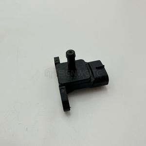 Sensor de Presión de Admisión Senwitt 079800-5580 para Isuzu MK369018, Piezas de Maquinaria de Construcción - Product Image 1