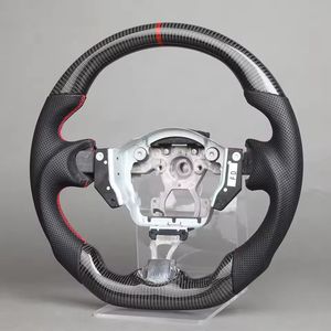 พวงมาลัยคาร์บอนไฟเบอร์หุ้มหนังสำหรับรถยนต์นิสสัน เซนทรา 370Z ปี 2008-2020 พวงมาลัยรถแข่งหุ้มหนังเย็บด้ายสีแดง - Product Image 1