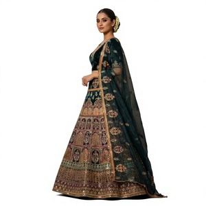 Robe traditionnelle confortable en satin brodé vert royal, coupe trapèze, longueur ras du sol, avec col en V uni fait main et sans manches - Product Image 2