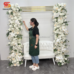 Arreglo de fondo de fotografía hecho a mano de flores artificiales suaves decoración de boda Floral conjunto de arco de cuerno blanco Floral - Product Image 1