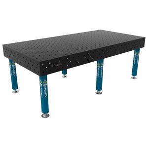 Banco de soldadura SteelPlus GPPH 2,4x1,2 m, 12mm de espesor, agujeros de 16mm - Product Image 1