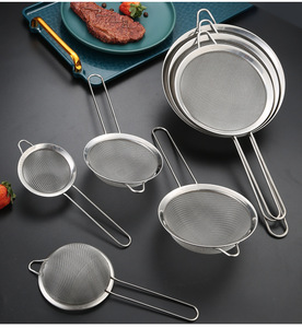 Set di Colini e Setacci in Acciaio Inox 304 a Maglia Fine per Cucina, Ideali per Setacciare, Filtrare Pasta, Tè, Riso e Verdure - Product Image 6