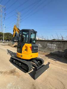 Excavatrice sur chenilles 9035FZTS avec un poids de 3,8 tonnes et une capacité de godet de 0,11 m3 - Product Image 5