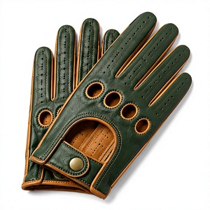 Gants de conduite classiques en cuir marron, faits à la main en peau d'agneau perforée, compatibles écran tactile, respirants, antidérapants, longueur poignet, pour voiture et moto - Product Image 1