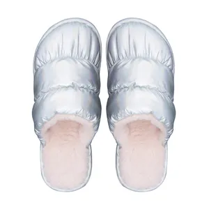 Zapatillas de Interior de Material duradero para mujer, pantuflas portátiles Premium suaves para dormitorio