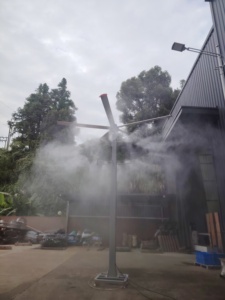 Giant Aluminum HVLS Vertical Fan with 12ft Blade Diameter Mist <b>Spray</b> Pole-<b>Mounted</b> Fan - Product Image 2